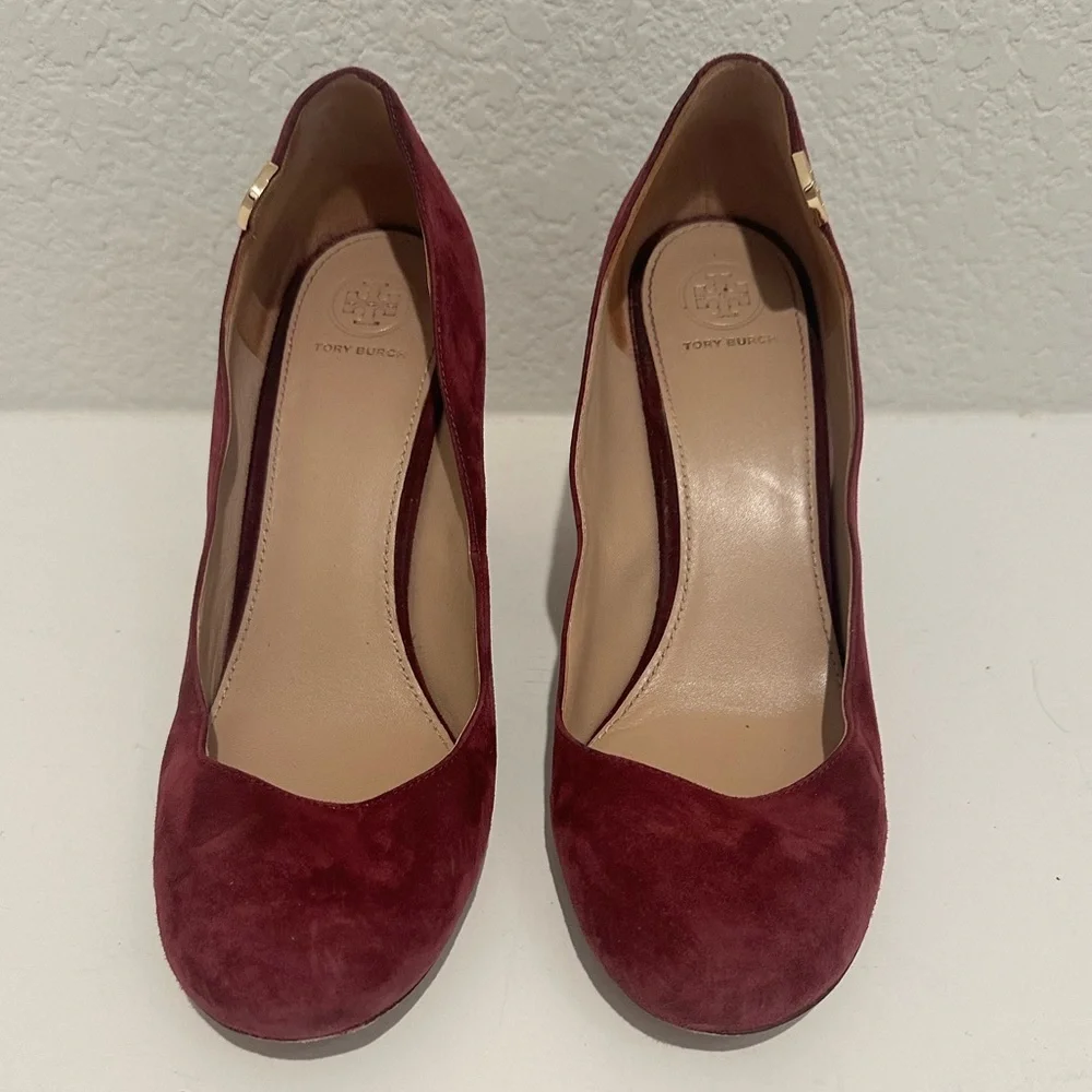 Tory Burch Elizabeth Round-Toe 85MM Pump Port Plum Chunky Heel Size 10.5